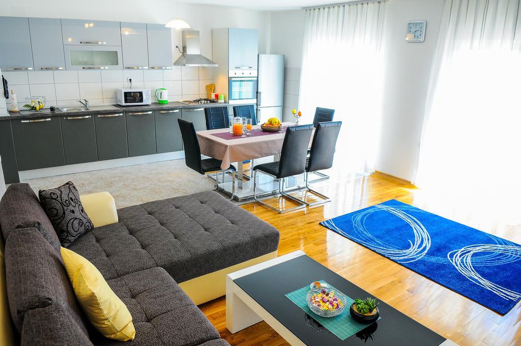 Apartments Rajic Split Kamer foto