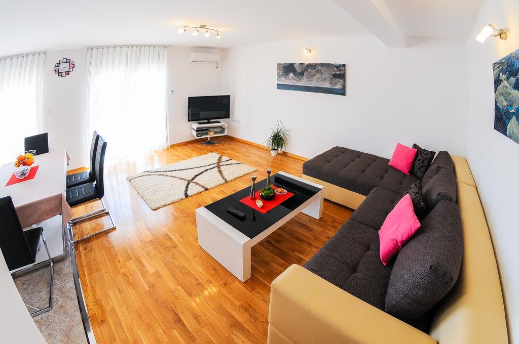 Apartments Rajic Split Buitenkant foto
