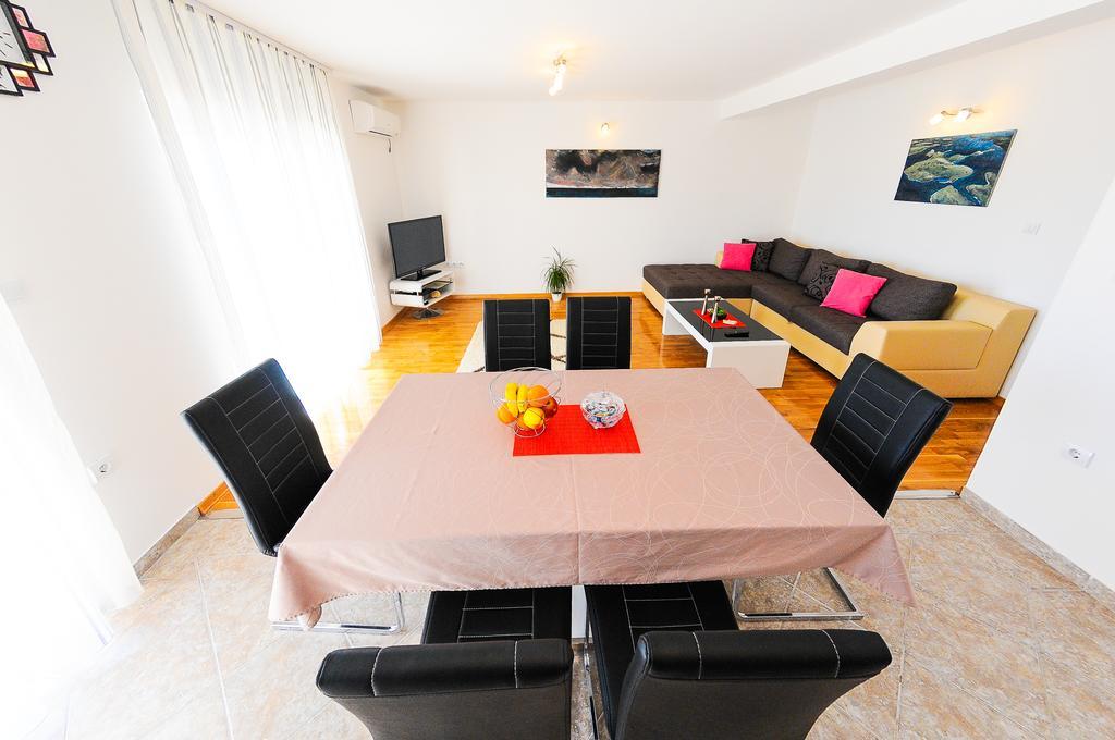 Apartments Rajic Split Kamer foto